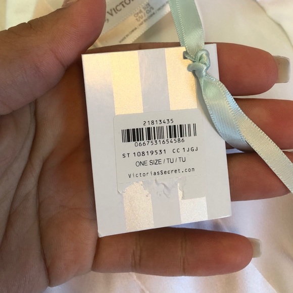 Victoria secrets new bride robe OS white bling - Picture 7 of 8